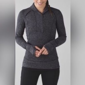 Lululemon think fast ready or snot zip up size 10 heater